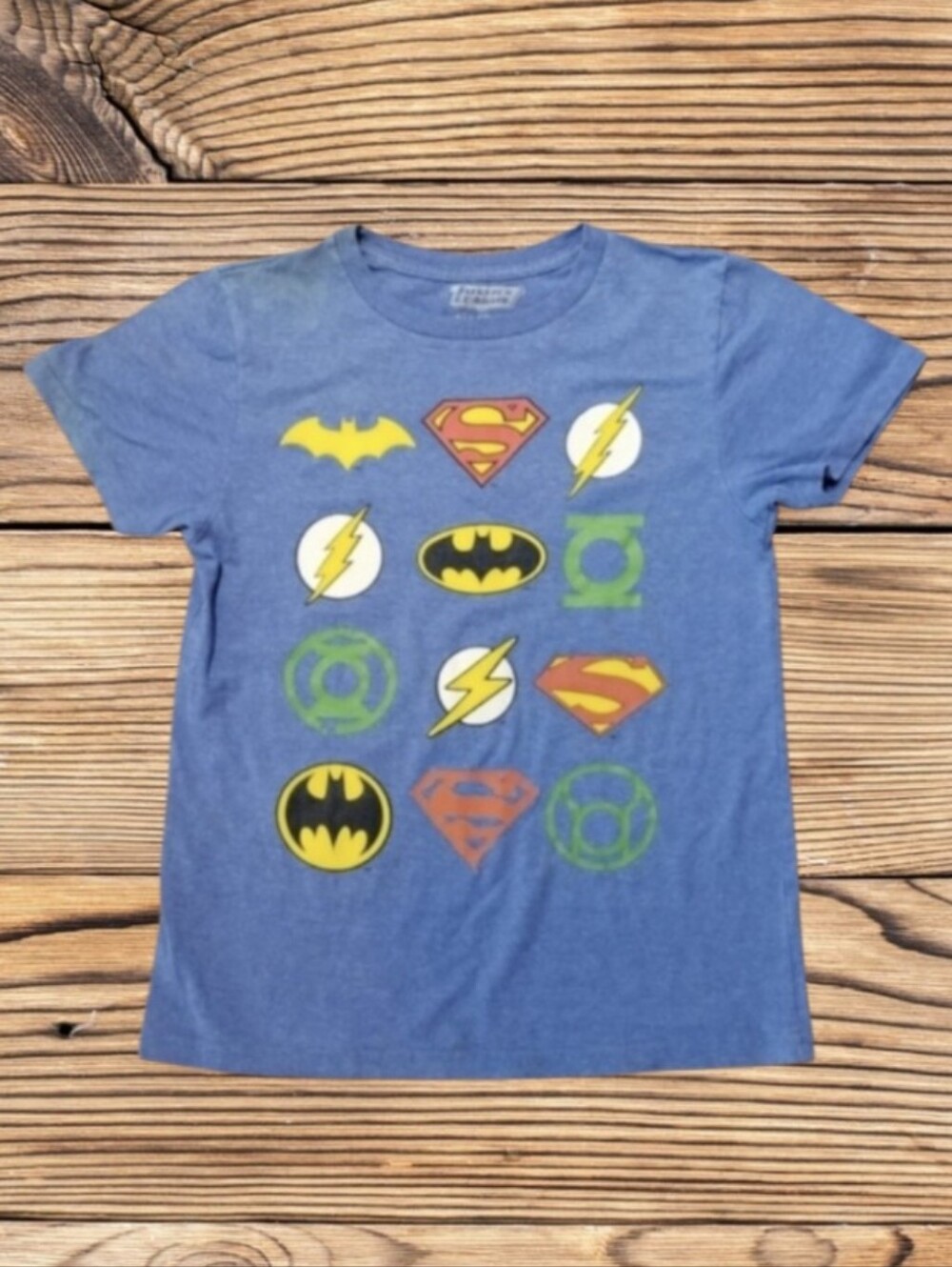 JUSTICE LEAGUE BOYS/GIRLS MEDIUM BLUE T-SHIRT
